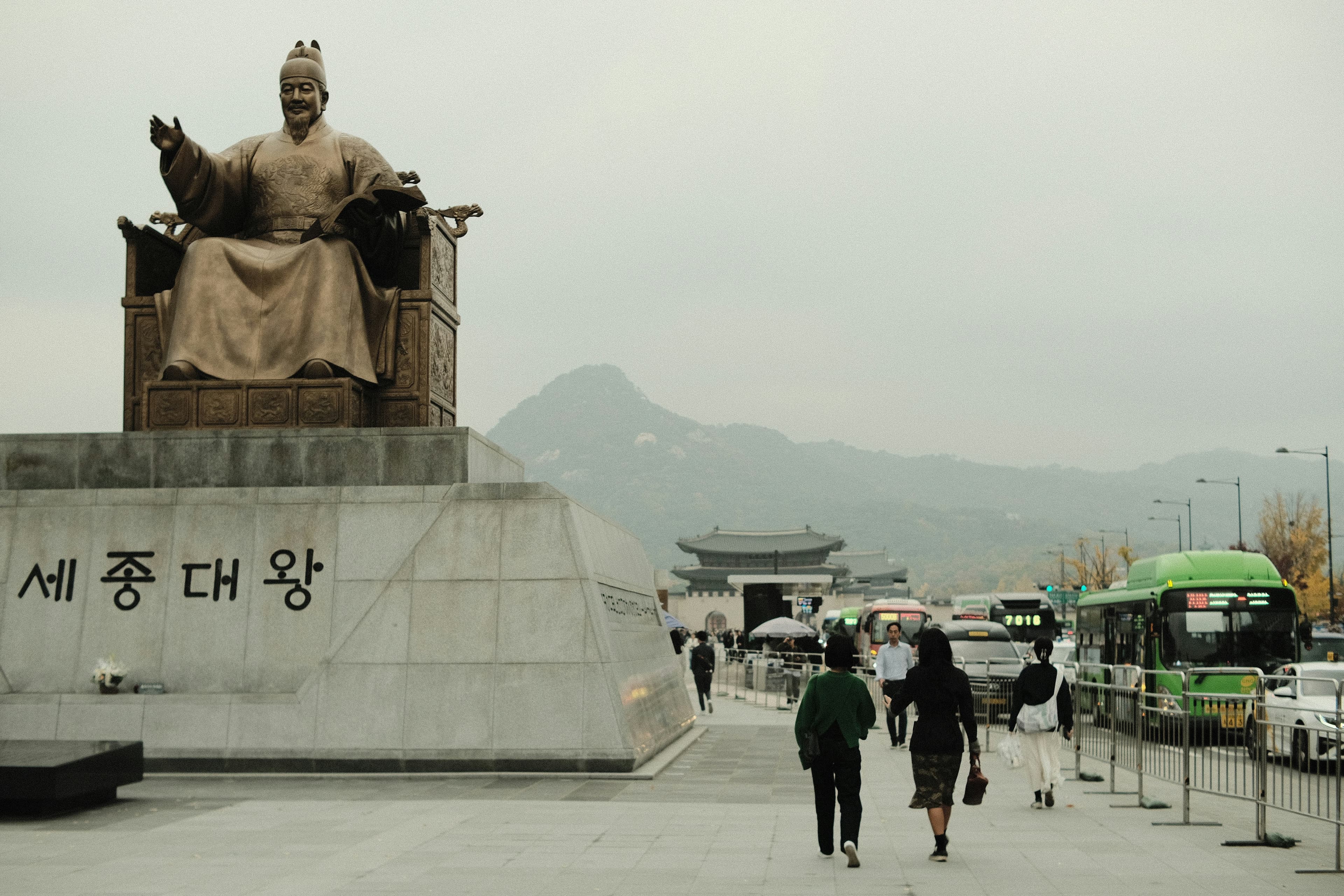 South Korea Ground Transportation, Private Transfers & KTX Rail by SOPUNG HOLIDAY